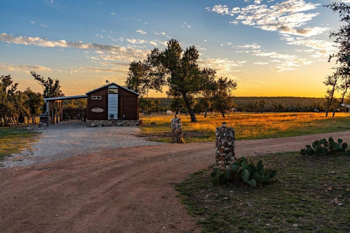 Rockin' R - Morning Star Cabin Fredericksburg Exterior foto